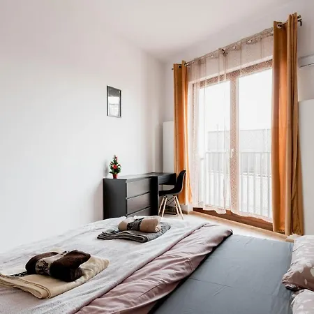 Daire Apartwro - Apartament Przy Wyspie Slodowej, Garaz, Projektor, Rowery *